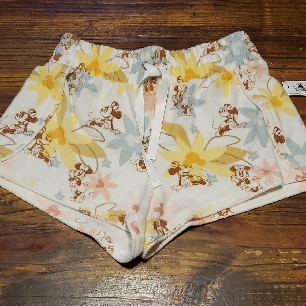 Disney Minnie Mouse Pastel Shorts Size Small NWT